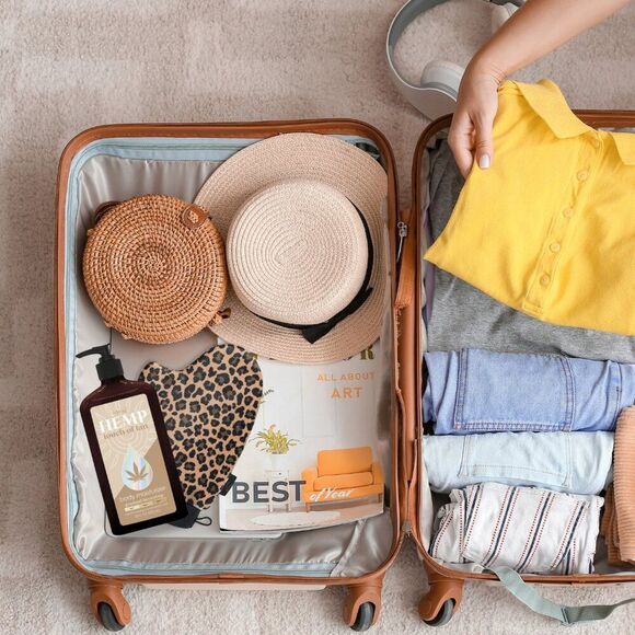 Moist Hemp Bronzing Moisturizer Self Tanner 18oz and Leopard Print Tanning Mitt - Picture 9 of 11